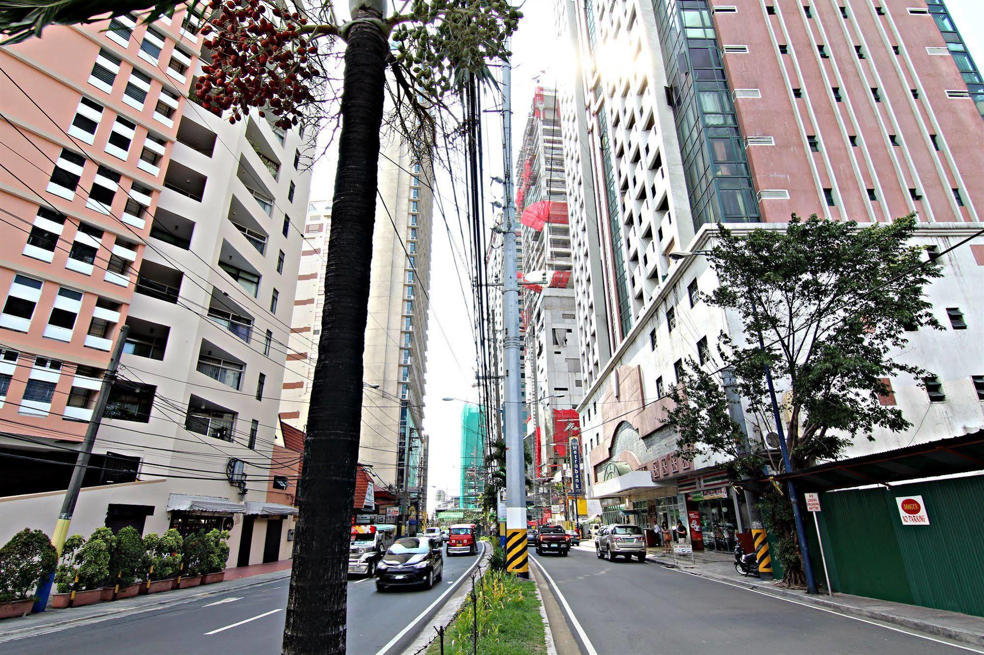 Mpt Suites Makati City Exterior photo
